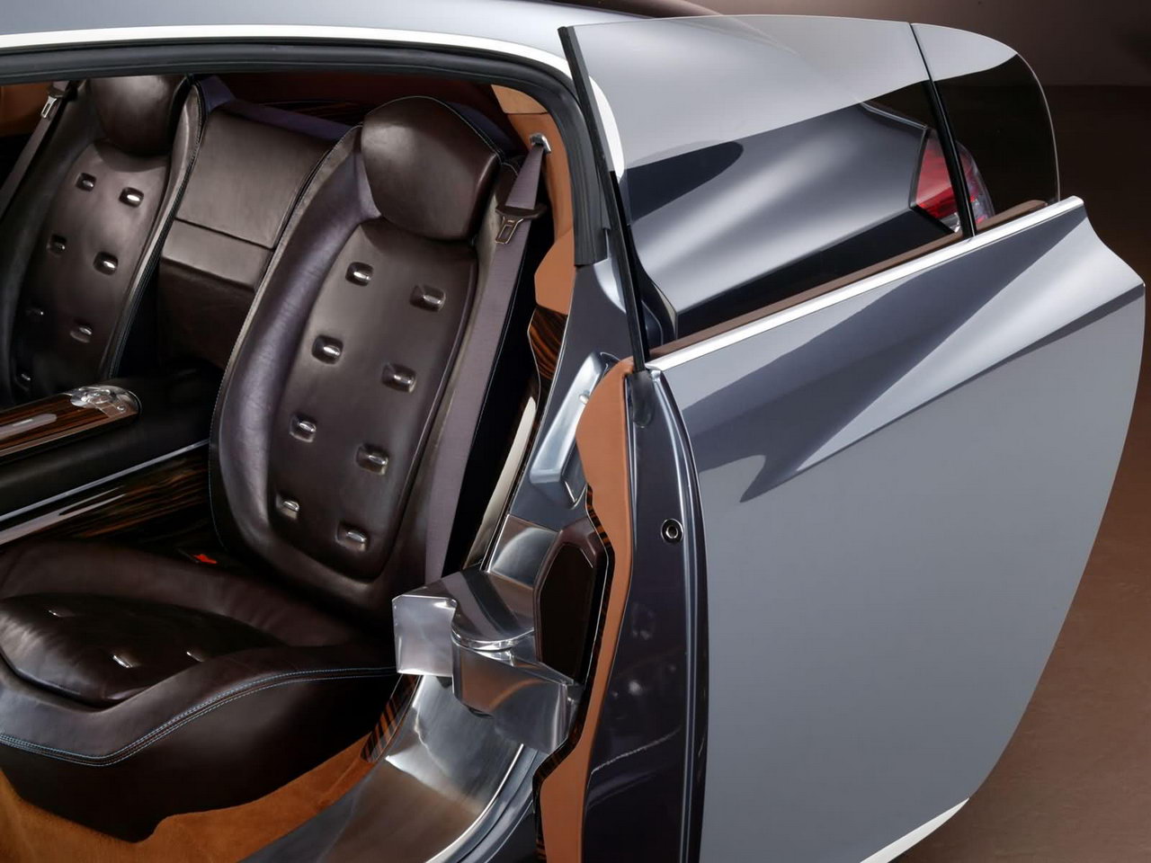 Opel Insignia Concept 2003 007a.jpg